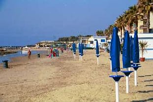 Anzio beach